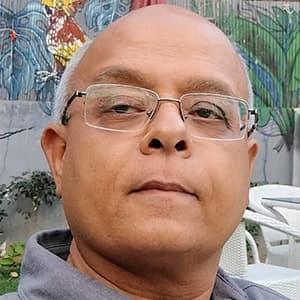 Photo of Prof. Vinay Kulkarni